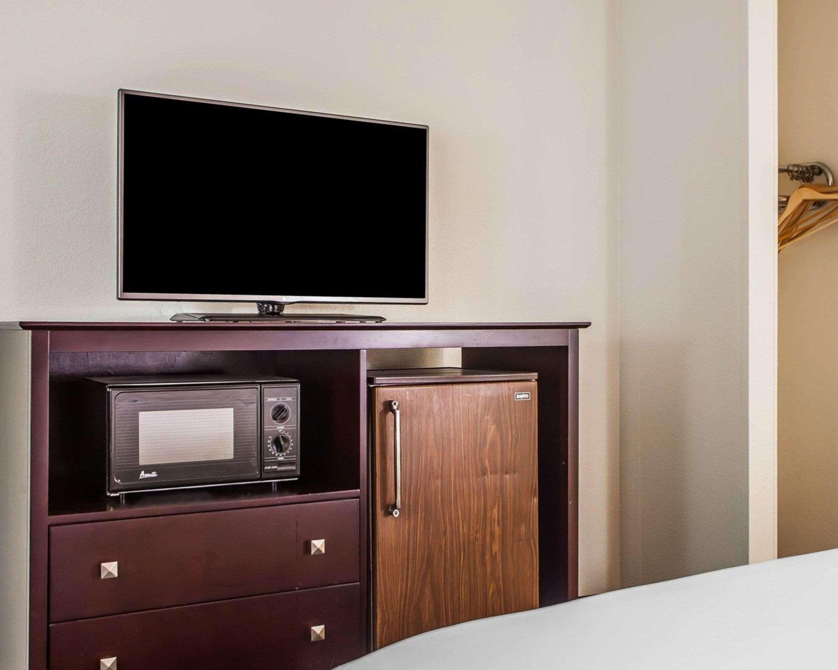 Comfort Inn & Suites Wyomissing-Reading Extérieur photo