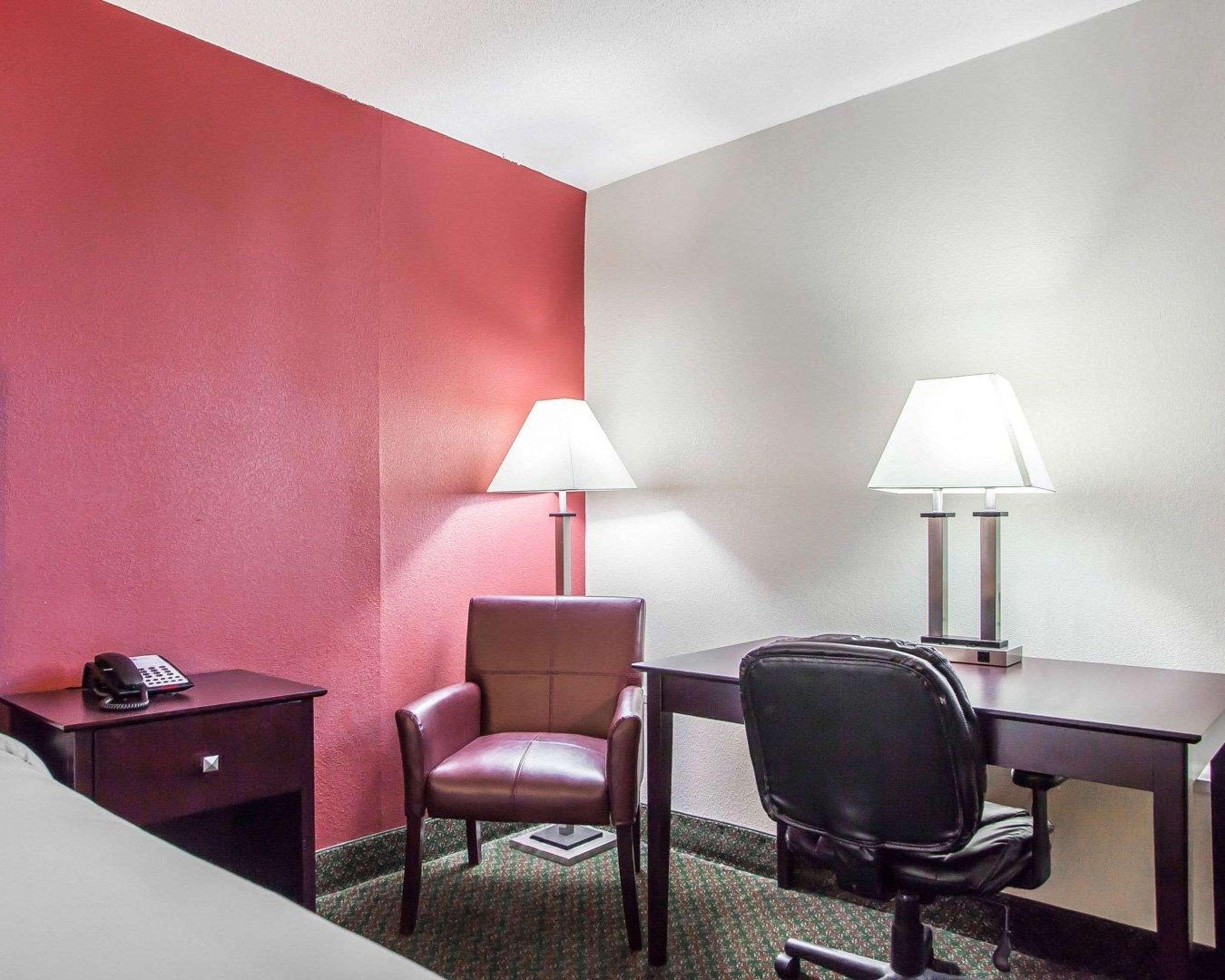 Comfort Inn & Suites Wyomissing-Reading Extérieur photo
