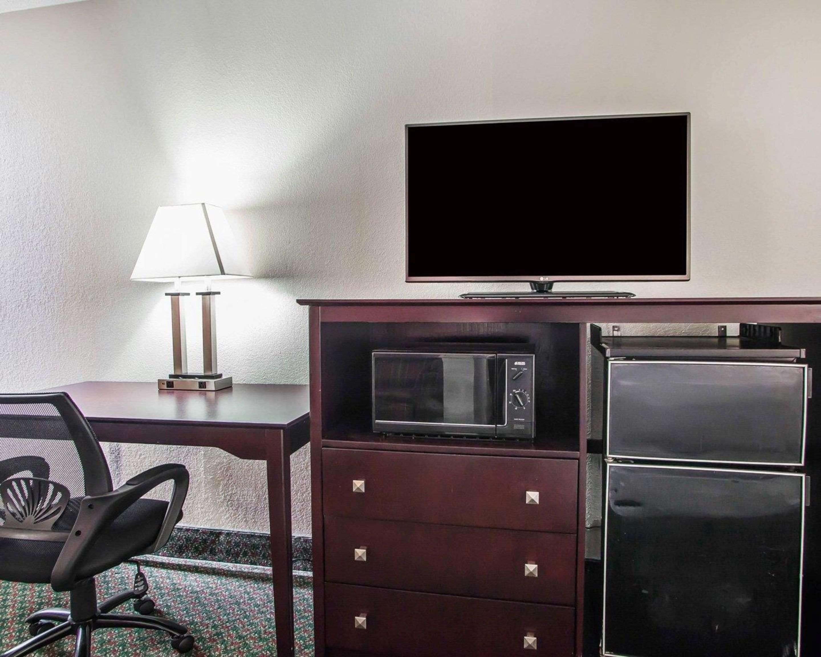 Comfort Inn & Suites Wyomissing-Reading Extérieur photo