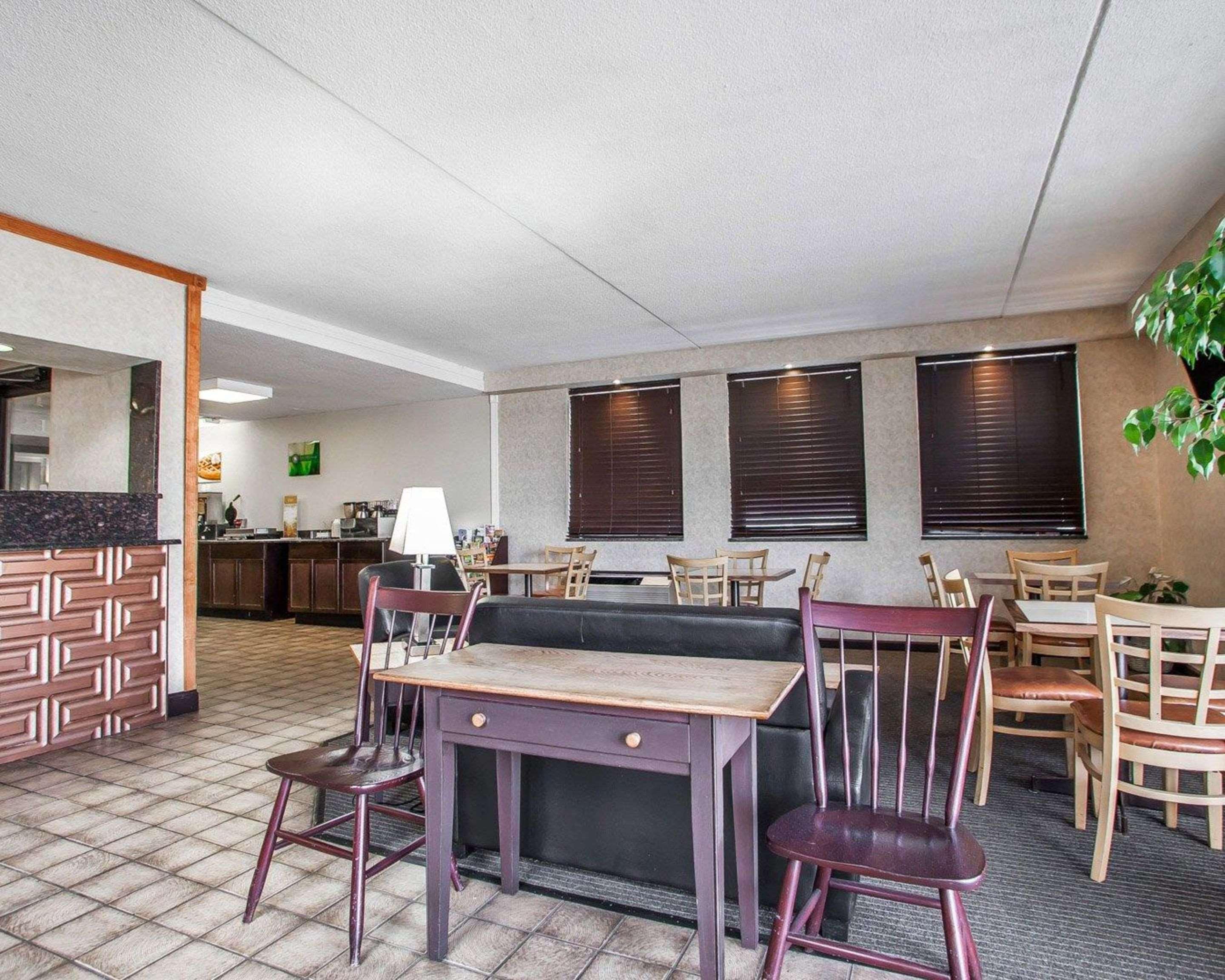 Comfort Inn & Suites Wyomissing-Reading Extérieur photo