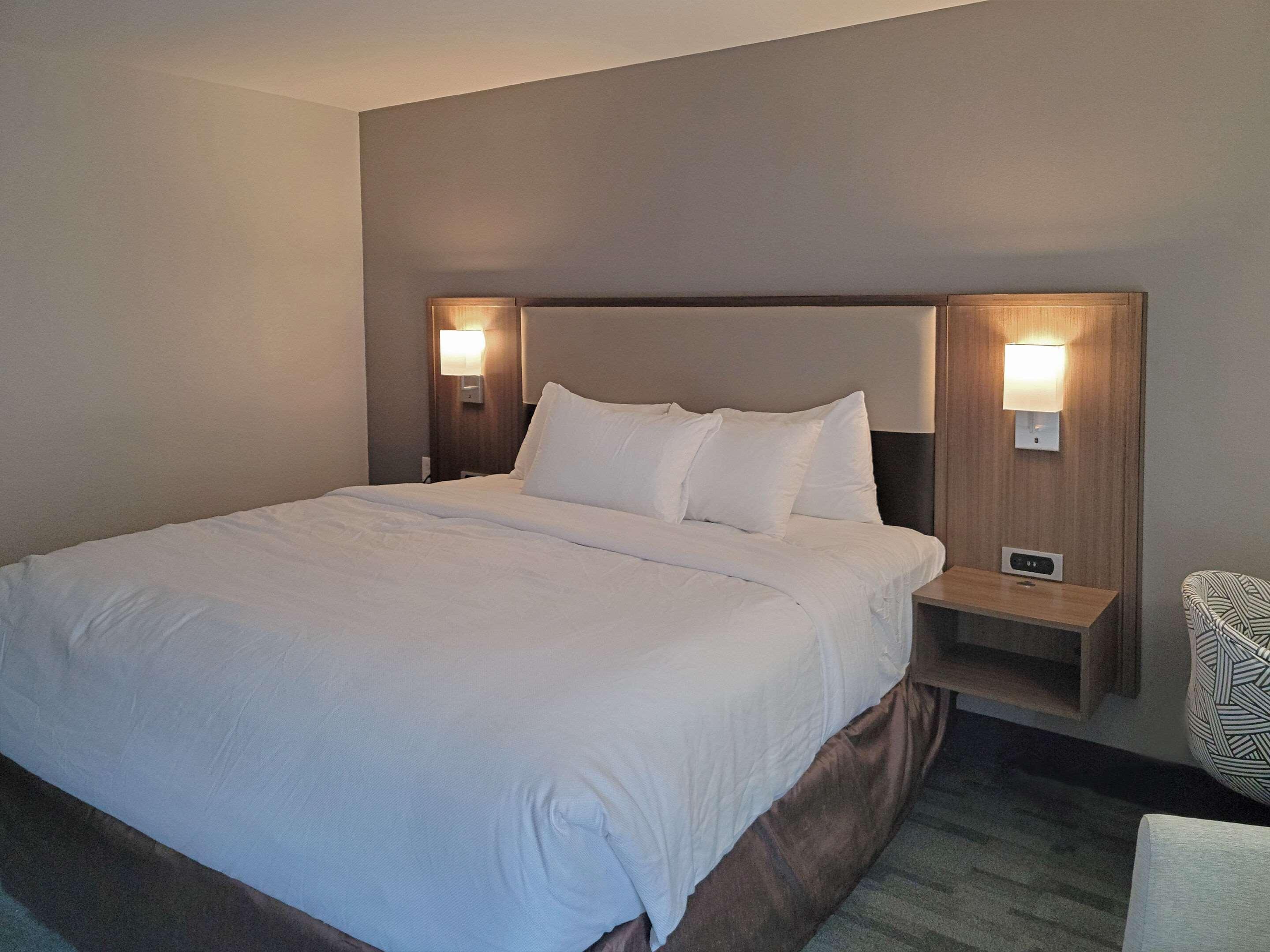 Comfort Inn & Suites Wyomissing-Reading Extérieur photo