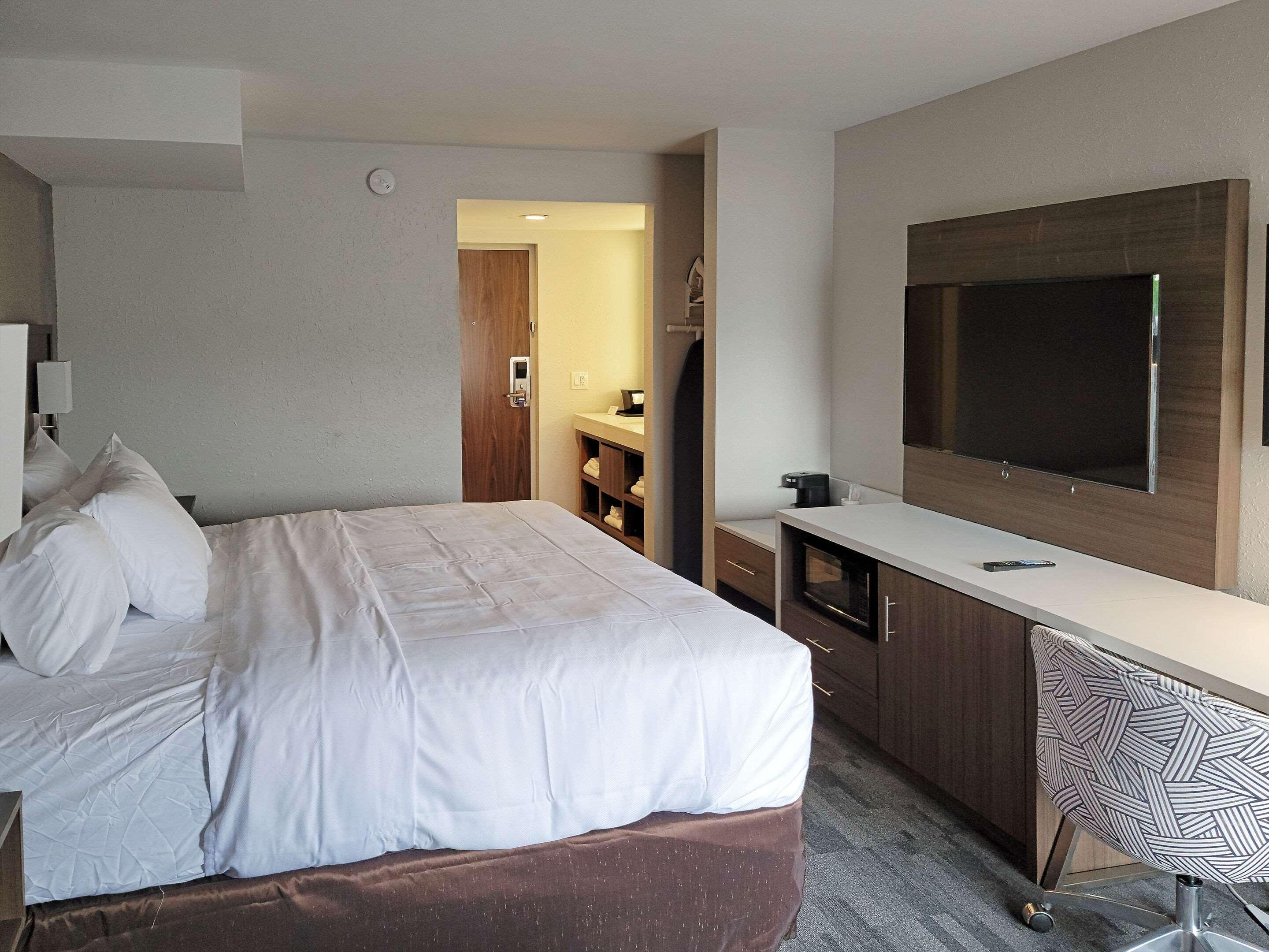 Comfort Inn & Suites Wyomissing-Reading Extérieur photo