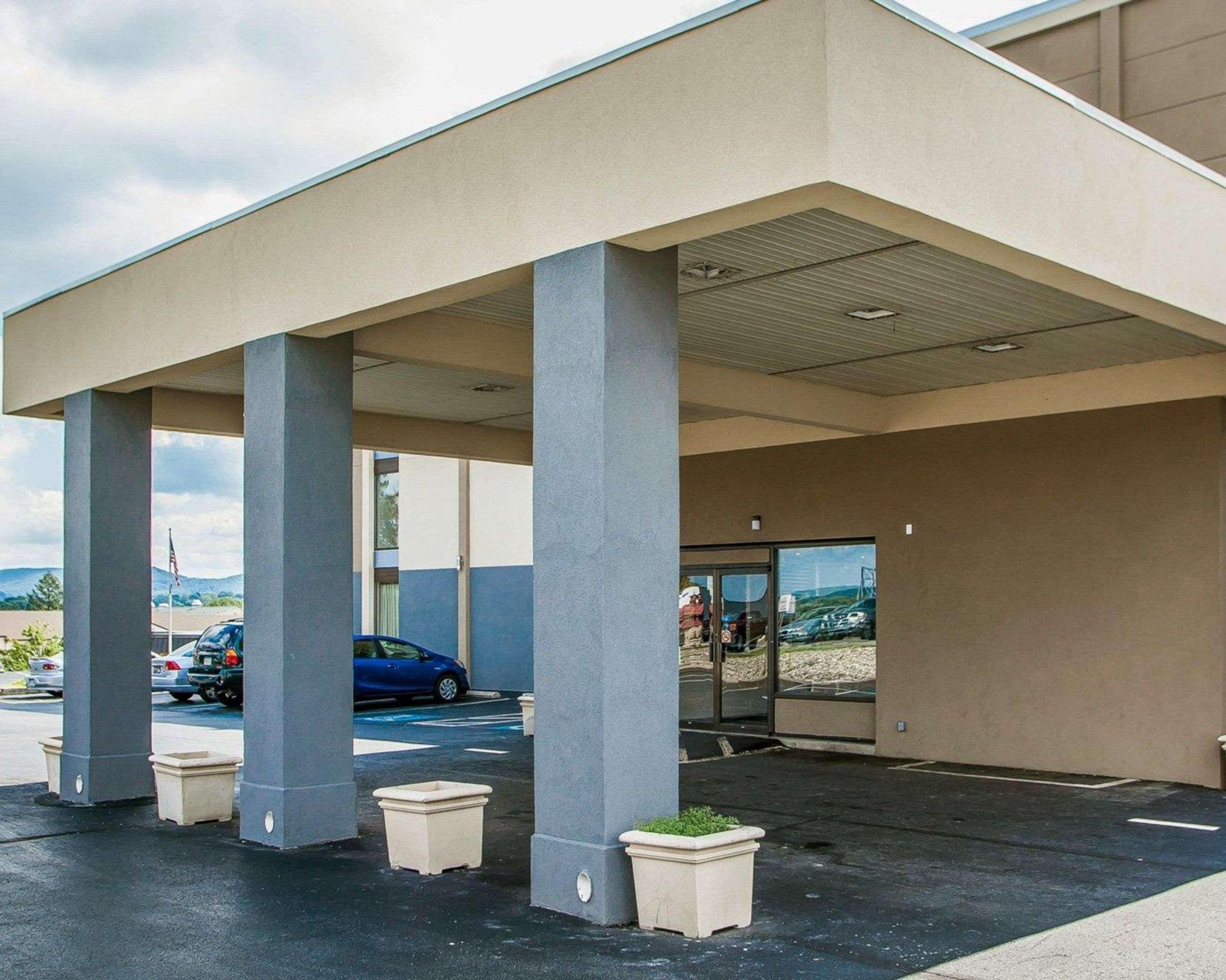 Comfort Inn & Suites Wyomissing-Reading Extérieur photo