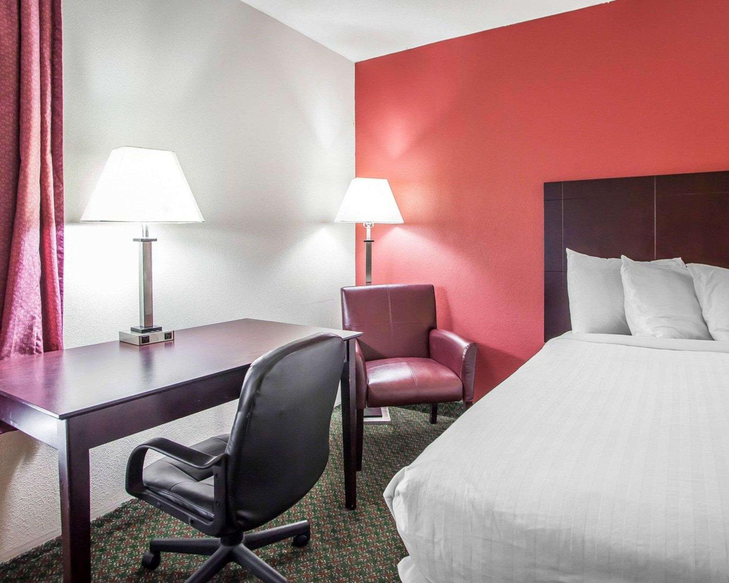 Comfort Inn & Suites Wyomissing-Reading Extérieur photo