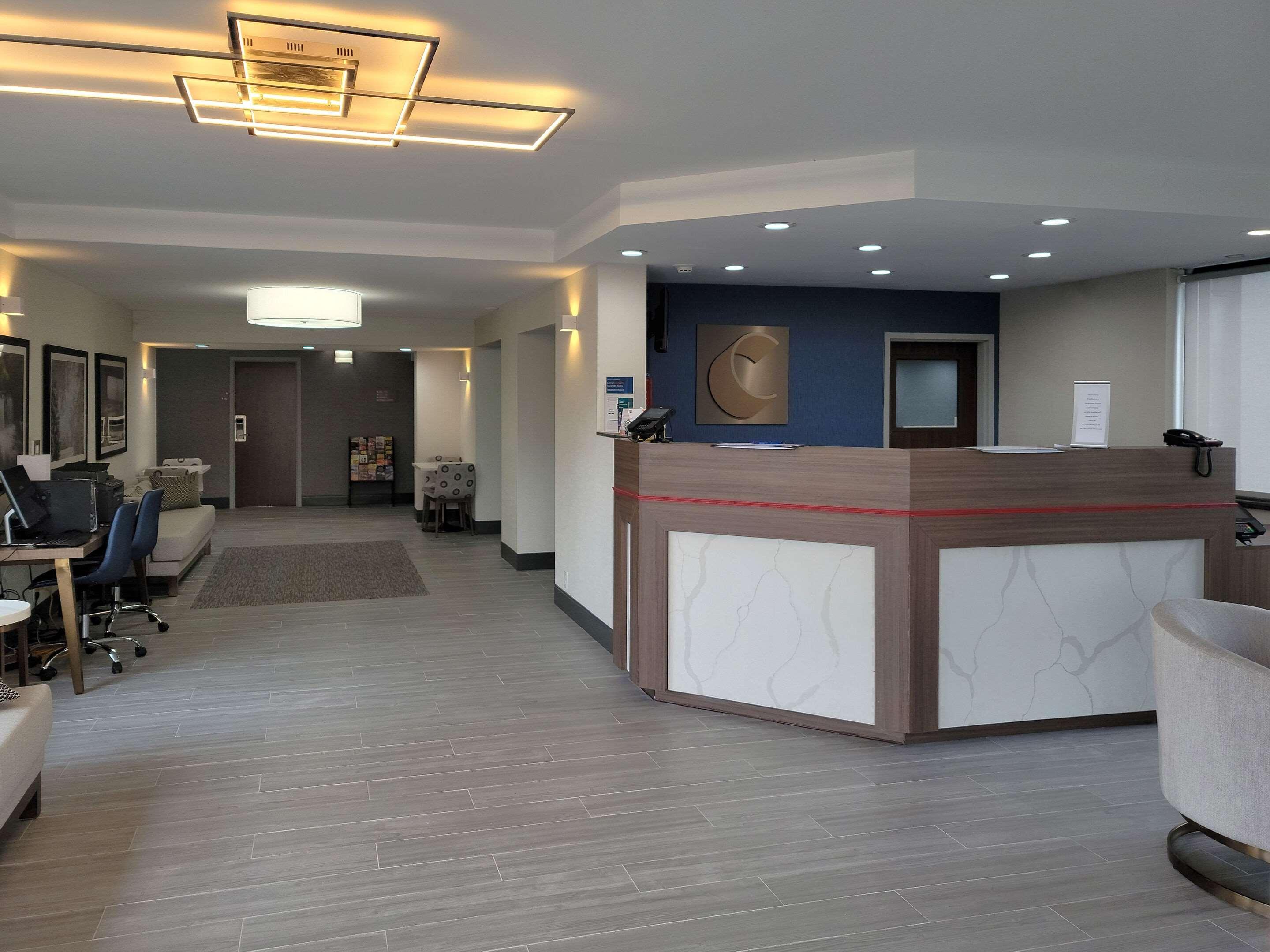 Comfort Inn & Suites Wyomissing-Reading Extérieur photo