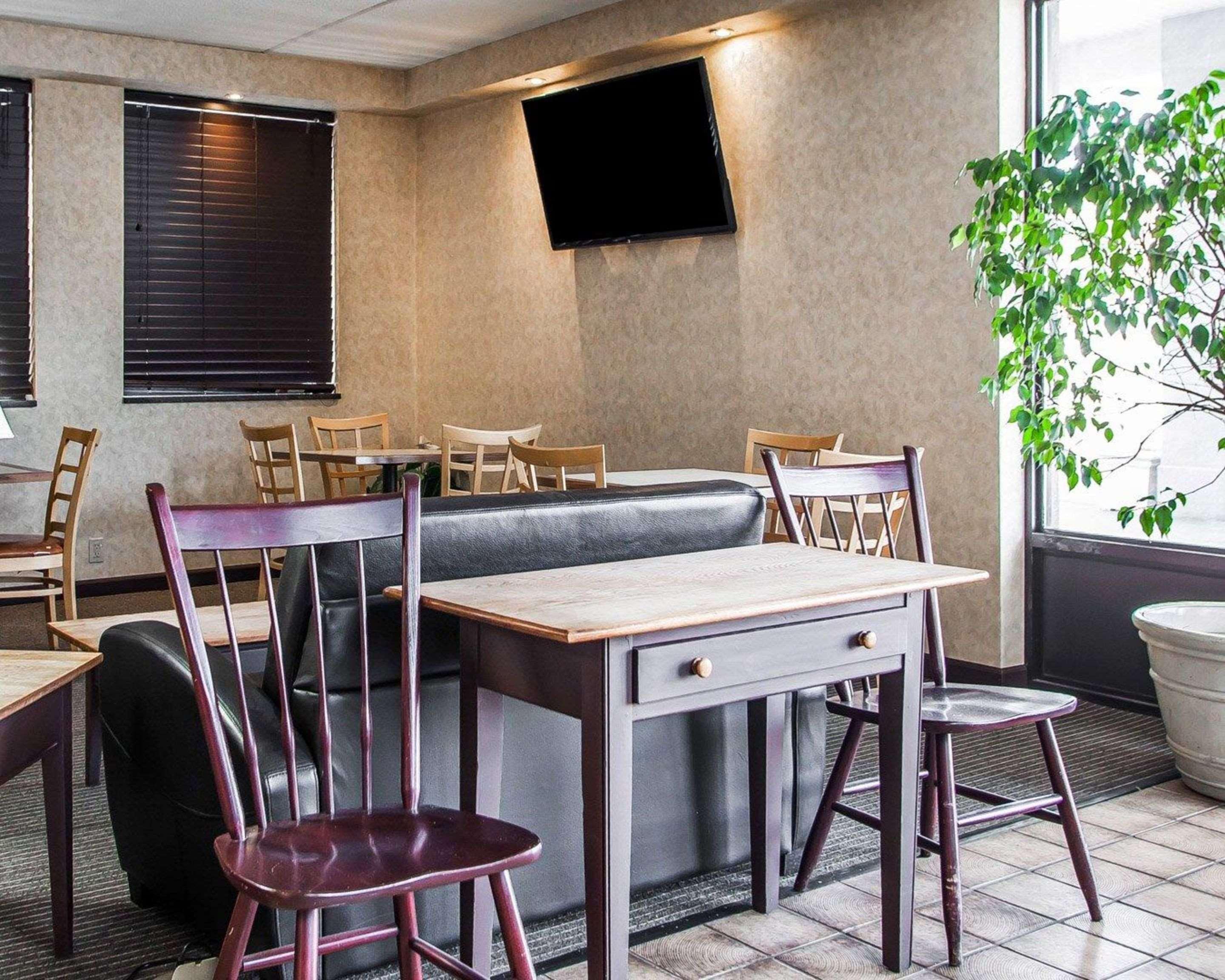 Comfort Inn & Suites Wyomissing-Reading Extérieur photo
