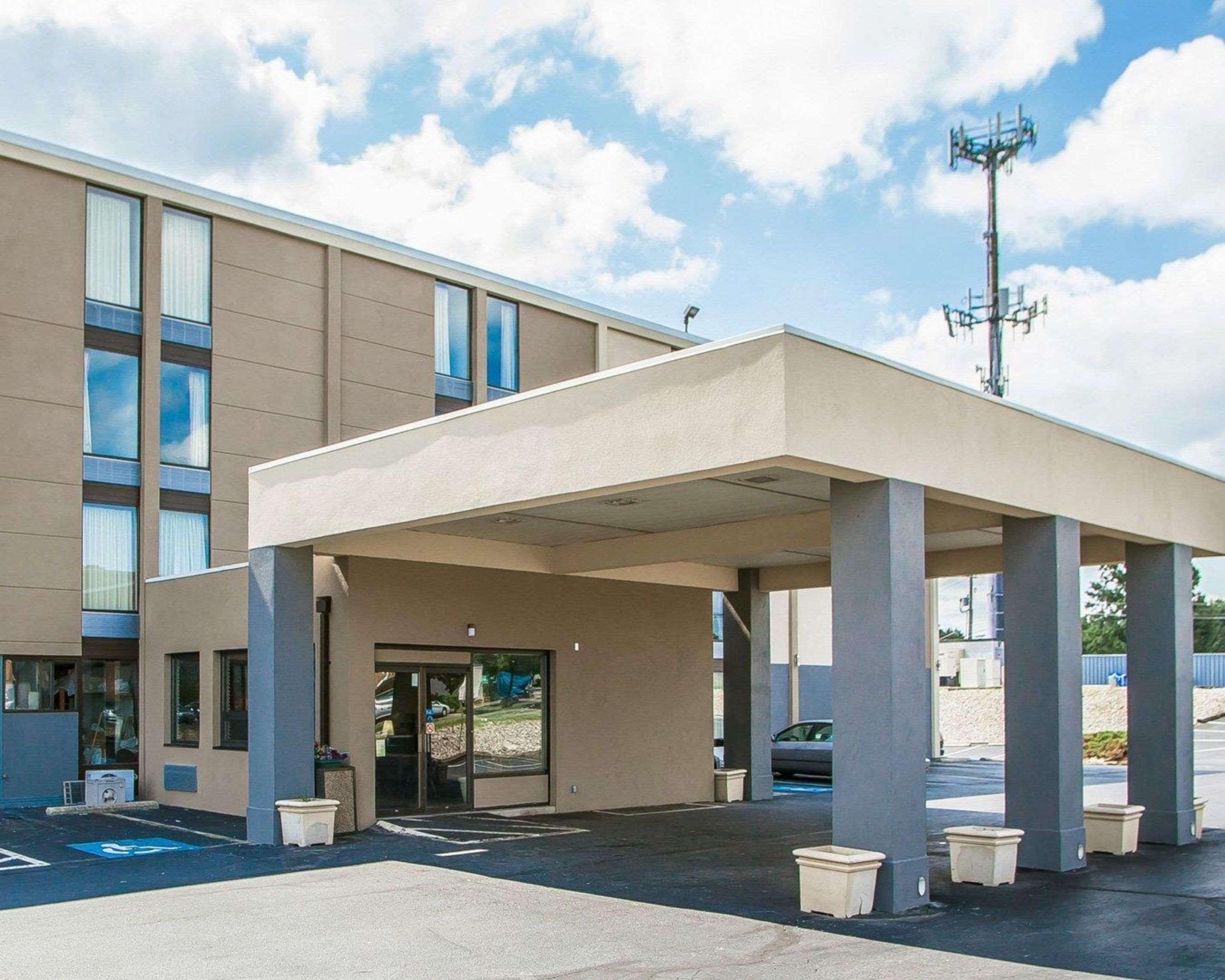 Comfort Inn & Suites Wyomissing-Reading Extérieur photo