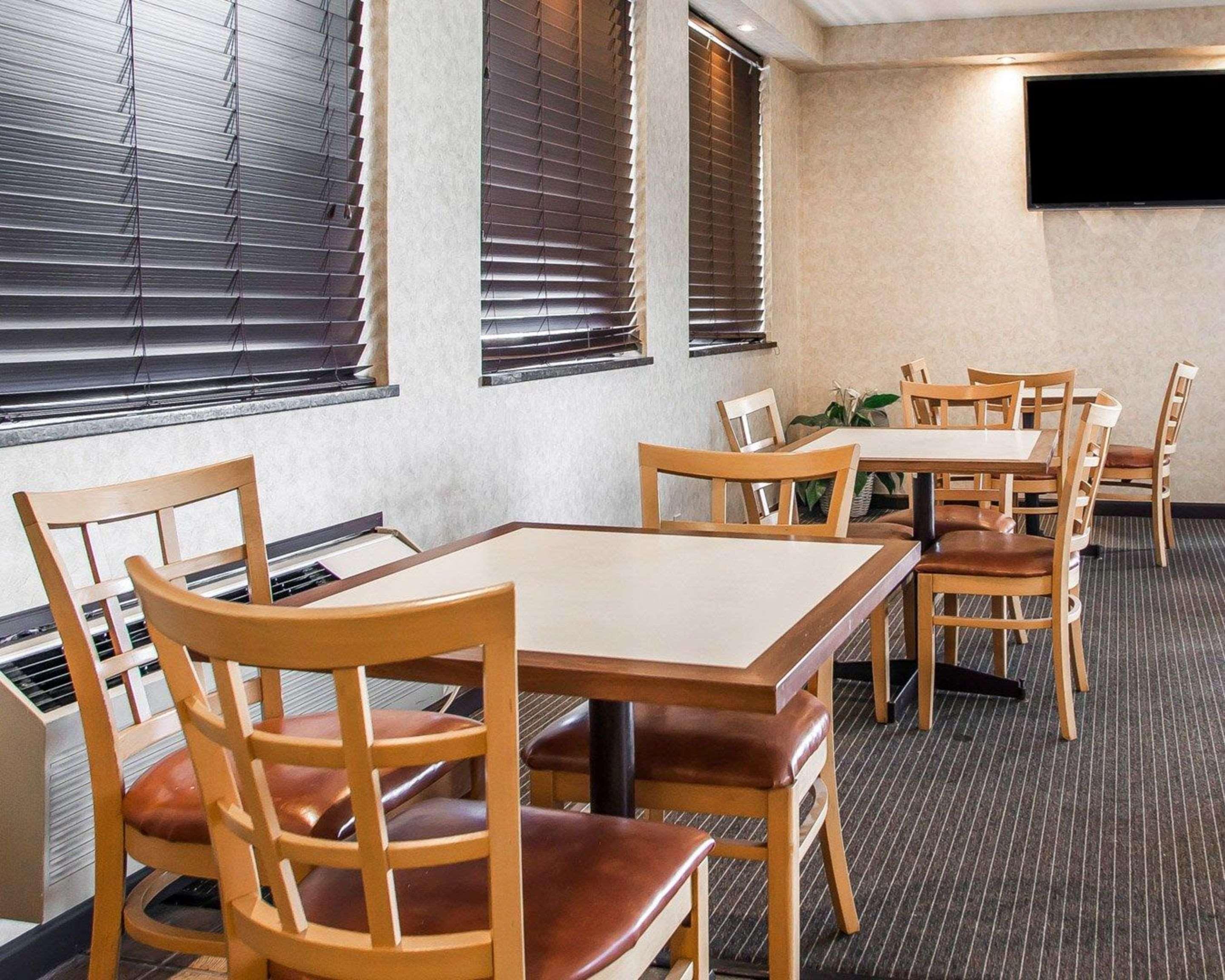 Comfort Inn & Suites Wyomissing-Reading Extérieur photo