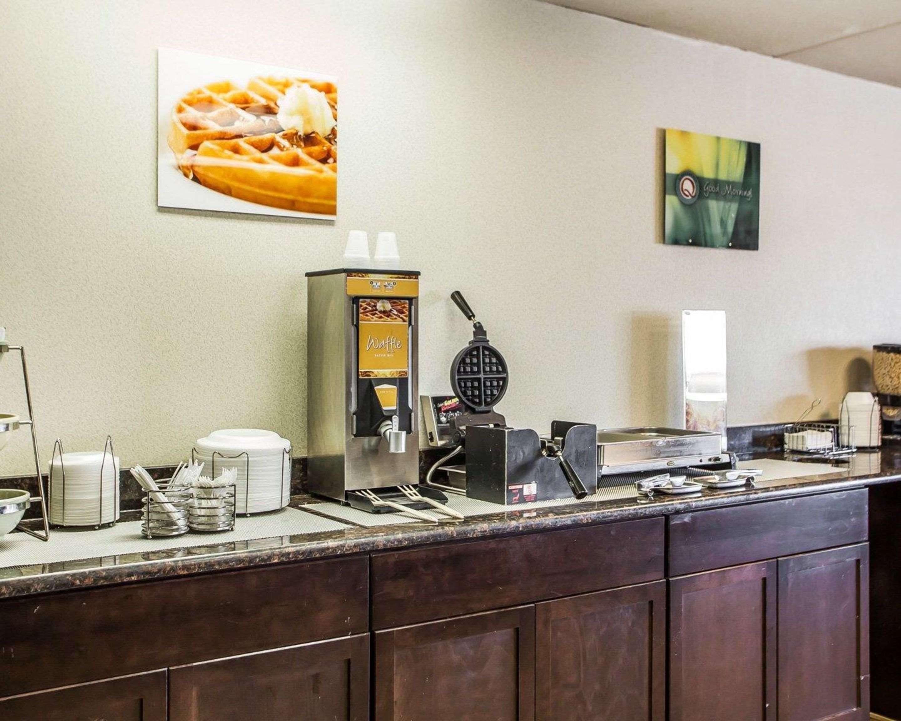 Comfort Inn & Suites Wyomissing-Reading Extérieur photo