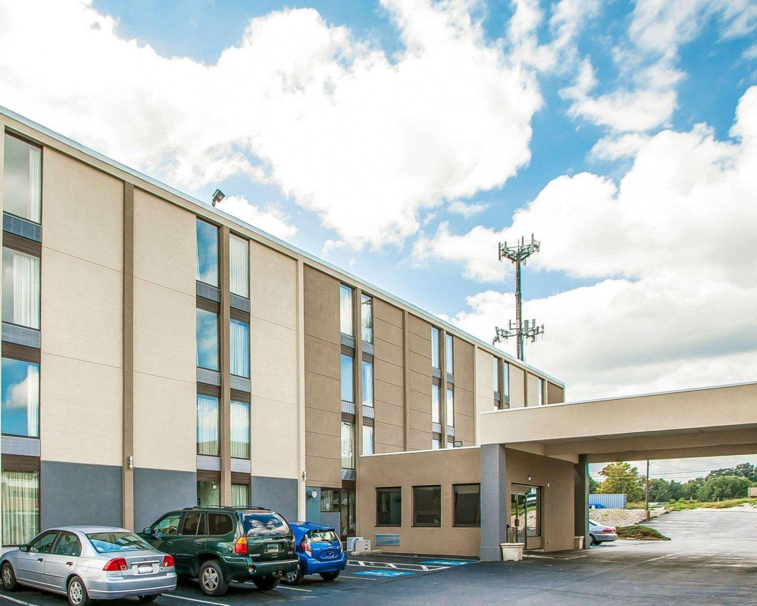 Comfort Inn & Suites Wyomissing-Reading Extérieur photo